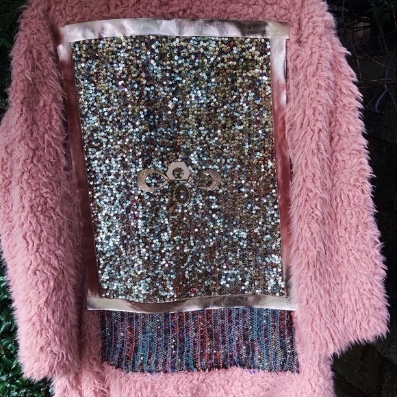 Customed Rose, Sequins and Bohemian Fuzzy Coat - Picture 7 of 12